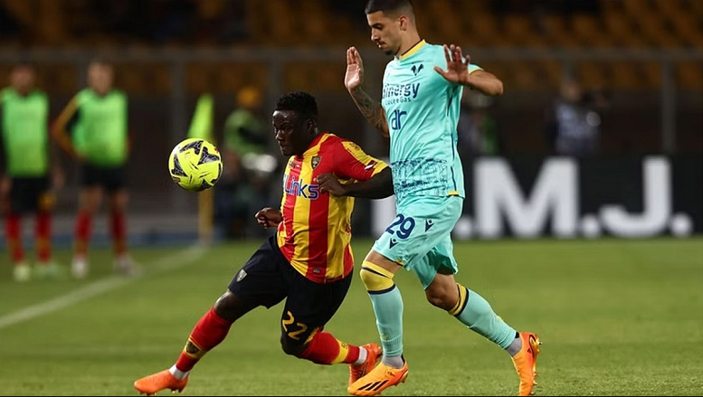 Nhận Định Trận Lecce vs Como - Khó Thoát Khỏi Vũng Lầy? 2 Dự Đoán Bàn Thắng - Kịch Bản Nào Sẽ Xảy Ra?